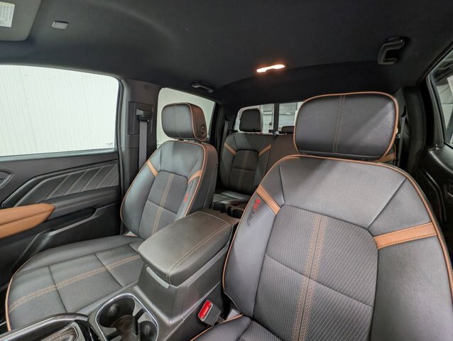Used 2026 GMC Canyon AT4 AWD/4WD image 11