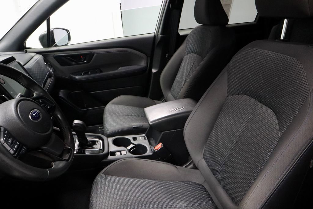 Used 2025 Subaru Forester Premium w/ Convenience Package #1 image 24