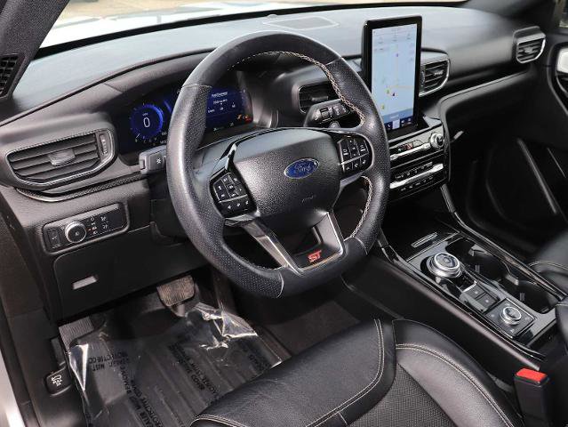 Certified 2022 Ford Explorer ST w/ Equipment Group 401A image 2