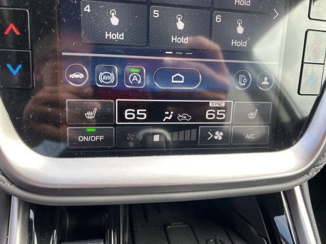 Used 2025 Subaru Outback Onyx Edition image 25