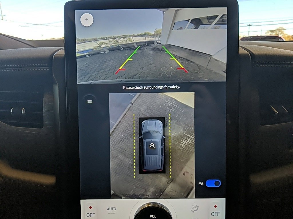 Certified 2022 Ford Expedition Max Limited image 21