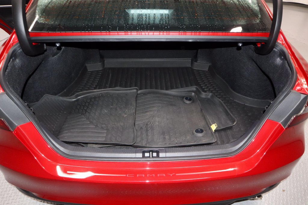 Used 2024 Toyota Camry LE FWD image 13