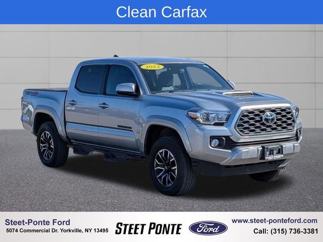 Used 2023 Toyota Tacoma TRD Sport AWD/4WD image 5