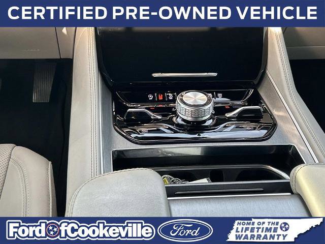 Used 2025 Jeep Wagoneer Series II w/ Convenience Group I AWD/4WD image 15