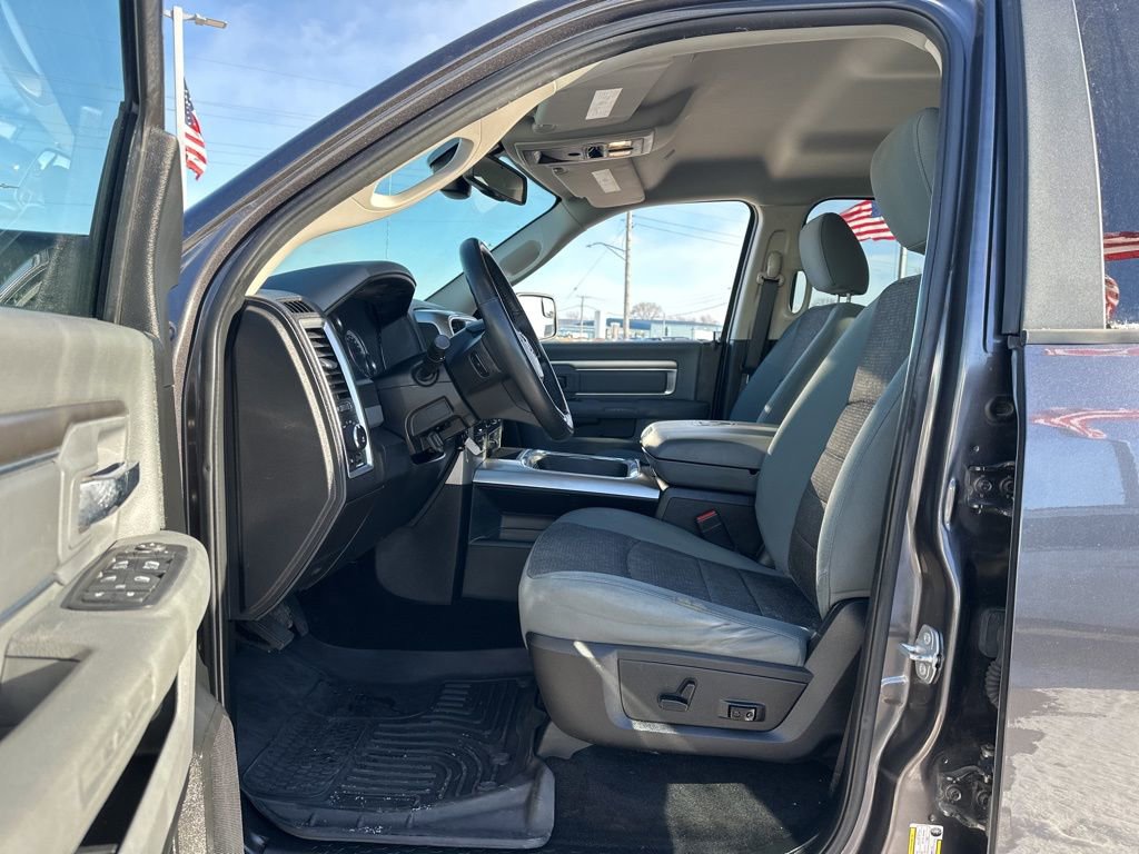 Used 2017 RAM 1500 Big Horn image 8