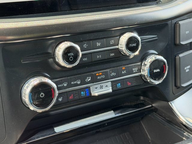 Certified 2022 Ford F150 Platinum w/ Equipment Group 701A High AWD/4WD image 12