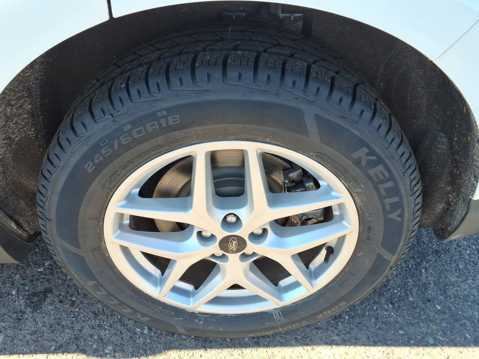 Certified 2024 Ford Edge SEL AWD/4WD image 21