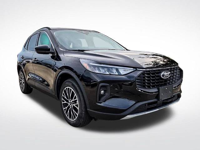 Certified 2025 Ford Escape SE FWD image 8