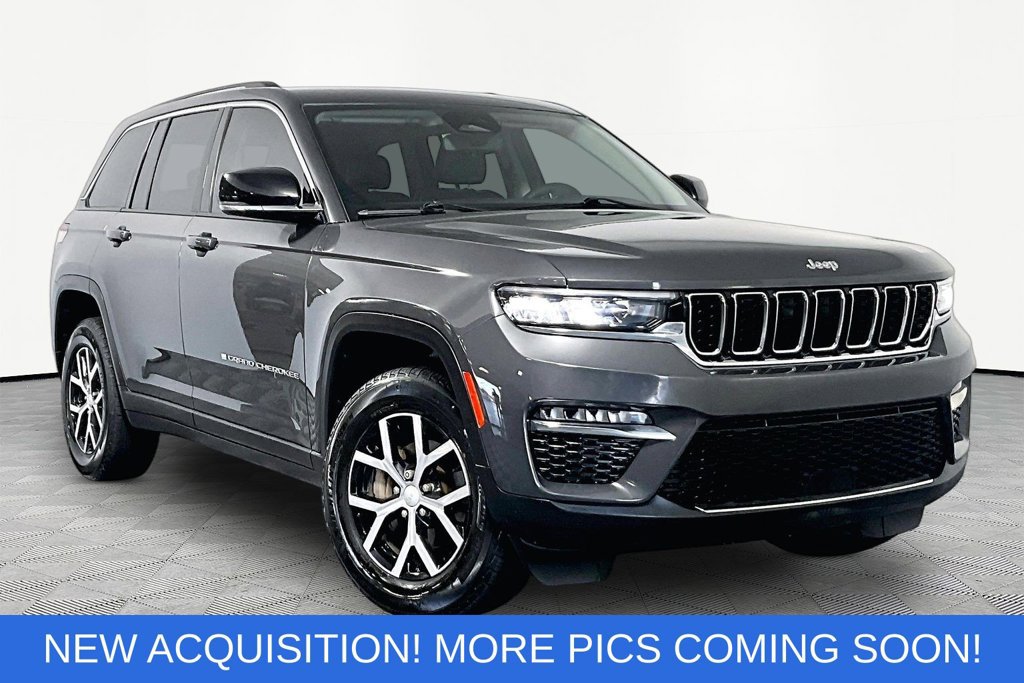 Used 2023 Jeep Grand Cherokee Limited RWD image 1