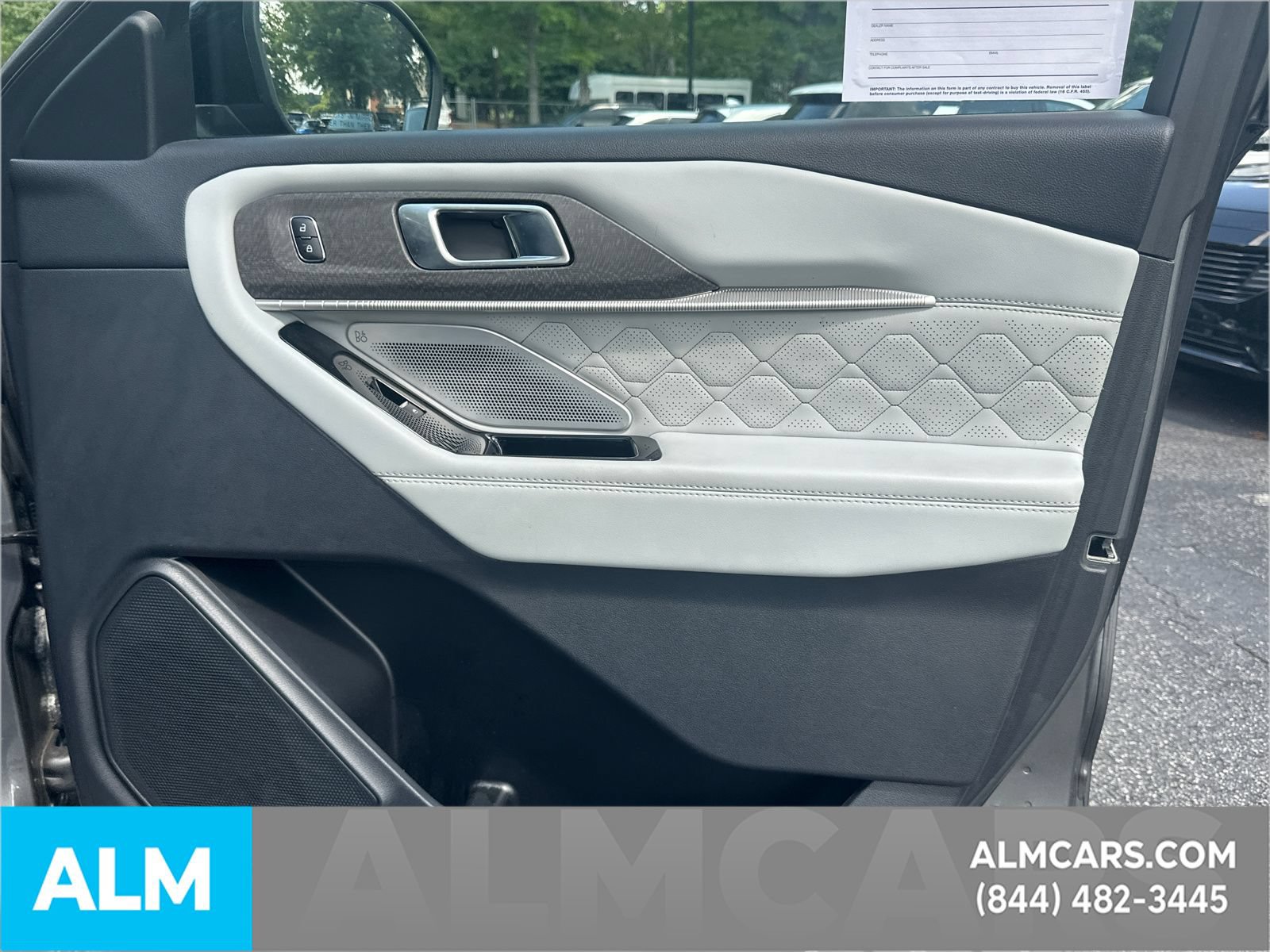 Certified 2025 Ford Explorer Platinum w/ Ultimate Package AWD/4WD image 16