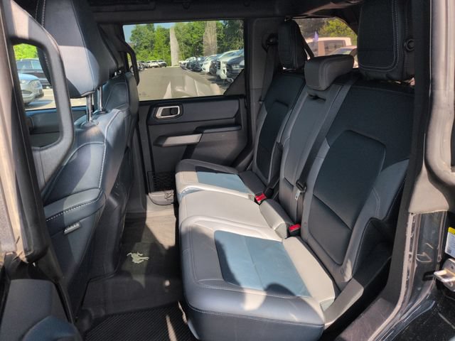 Certified 2022 Ford Bronco Outer Banks w/ Sasquatch Package AWD/4WD image 23