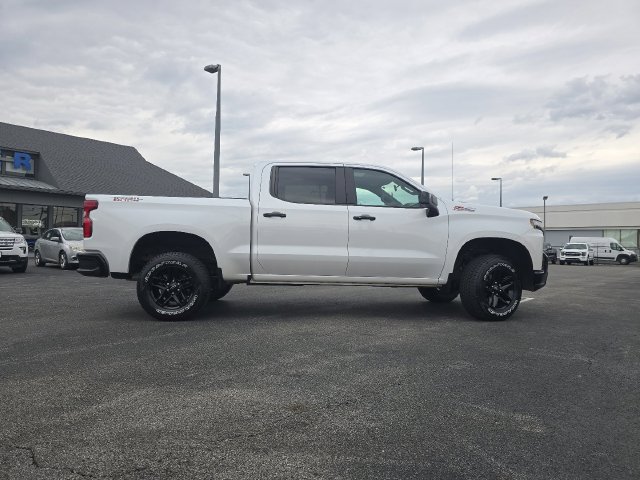 Used 2020 Chevrolet Silverado 1500 LT Trail Boss AWD/4WD image 17