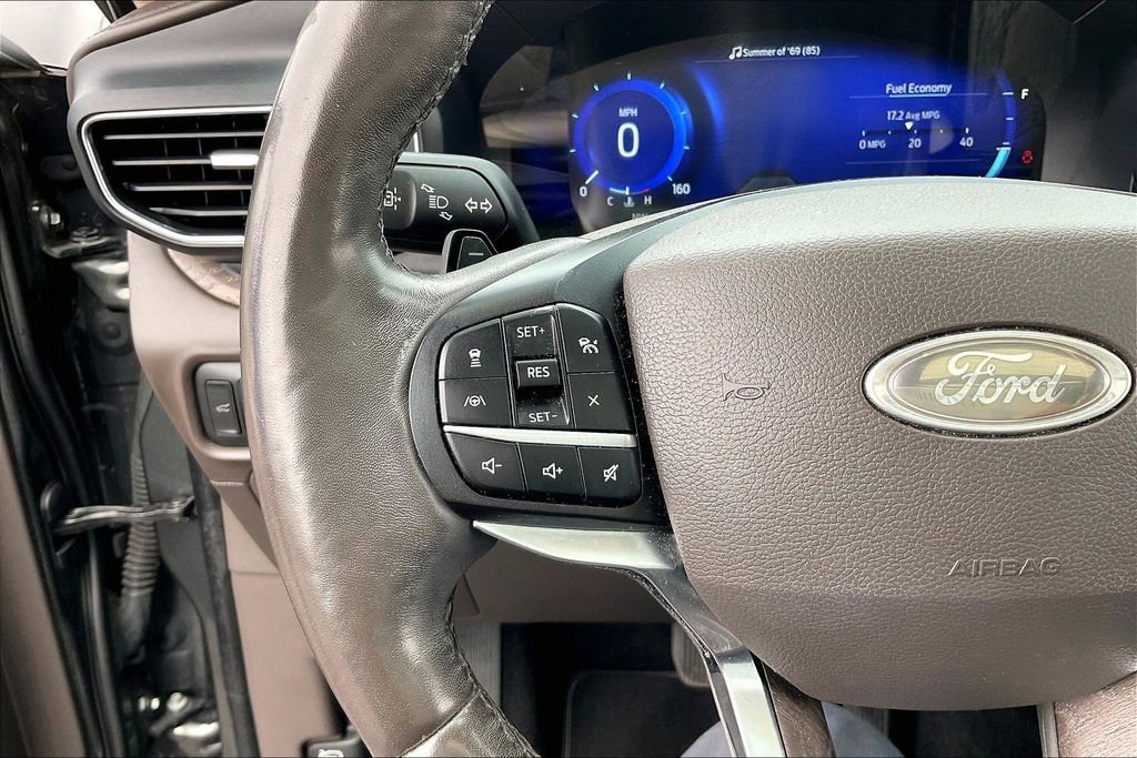 Certified 2020 Ford Explorer Platinum image 16