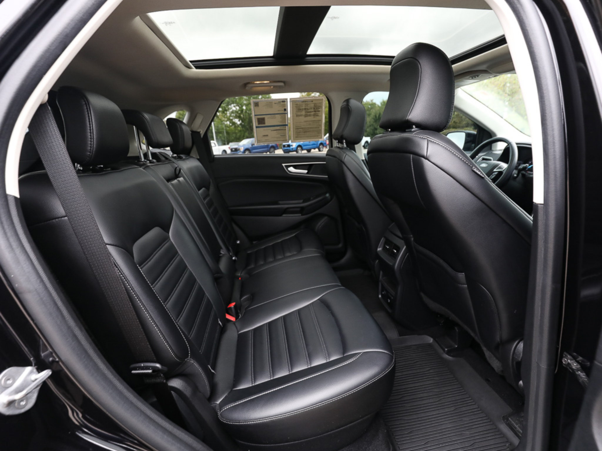 Certified 2024 Ford Edge SEL w/ Convenience Package AWD/4WD image 21