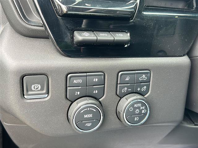 Used 2024 Chevrolet Silverado 1500 ZR2 w/ Technology Package AWD/4WD image 28