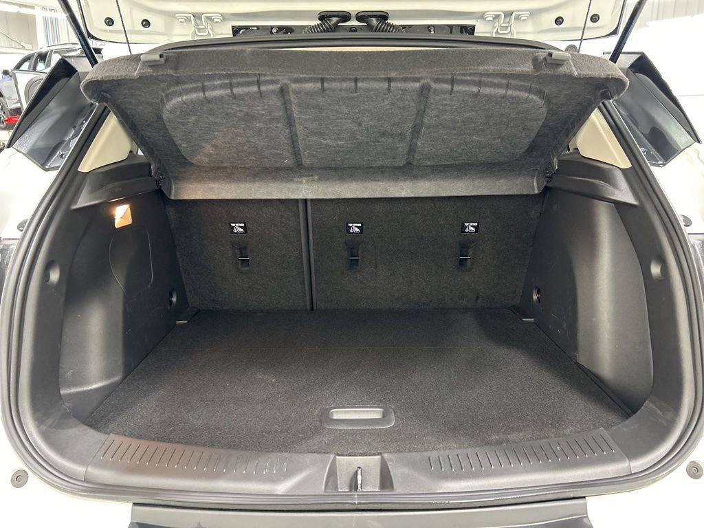 Used 2023 Buick Encore GX Preferred w/ Cold Weather Comfort Package FWD image 27