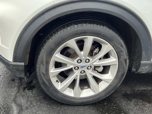 Certified 2022 Ford Explorer Platinum w/ Equipment Group 601A image 10