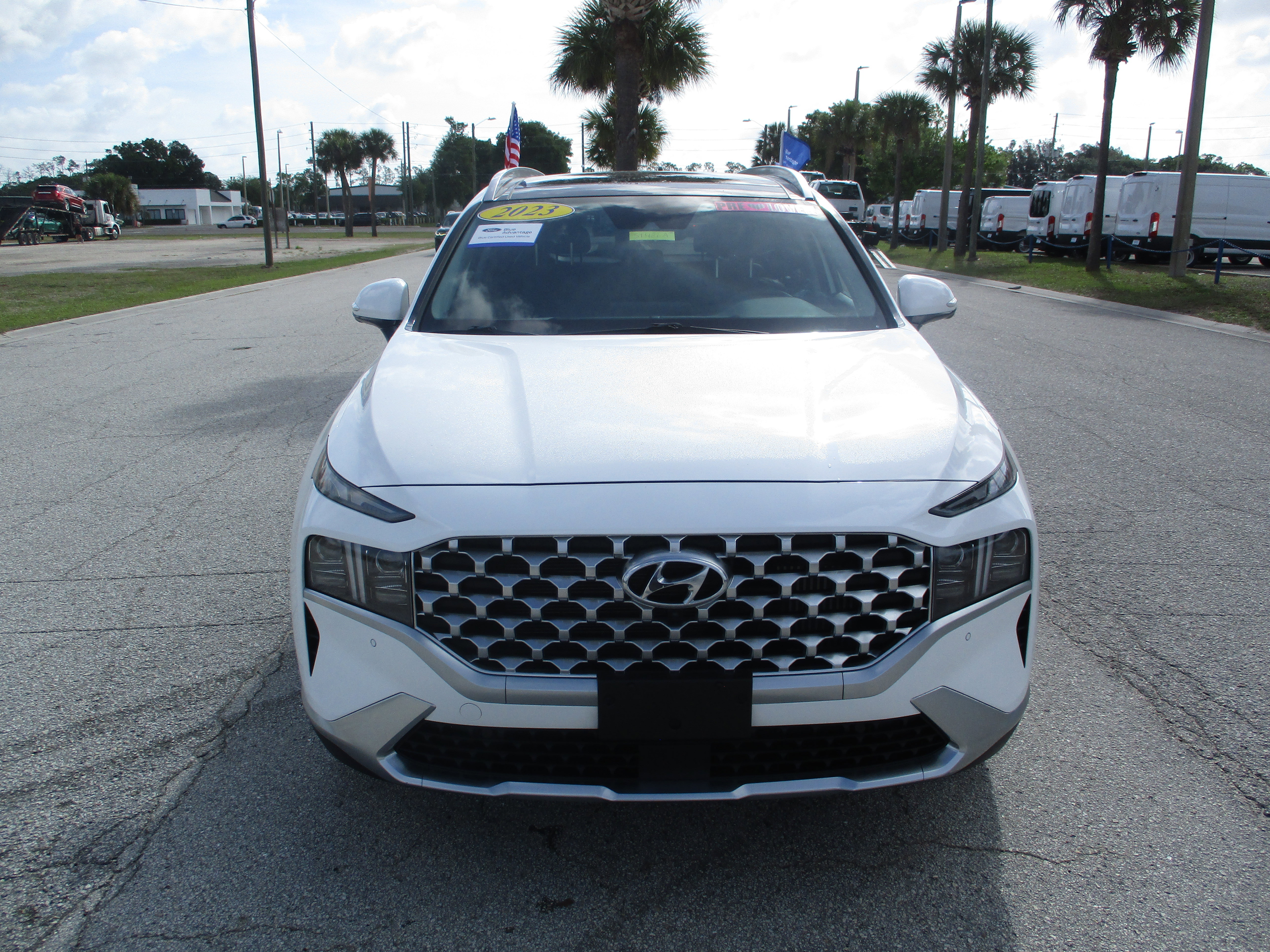 Used 2023 Hyundai Santa Fe Limited AWD/4WD image 8