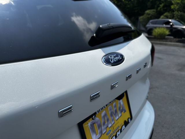 Certified 2023 Ford Escape ST-Line w/ Tech Pack #1 AWD/4WD image 45