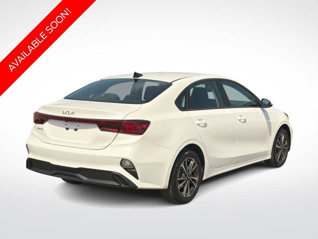 Used 2024 Kia Forte LXS FWD image 7