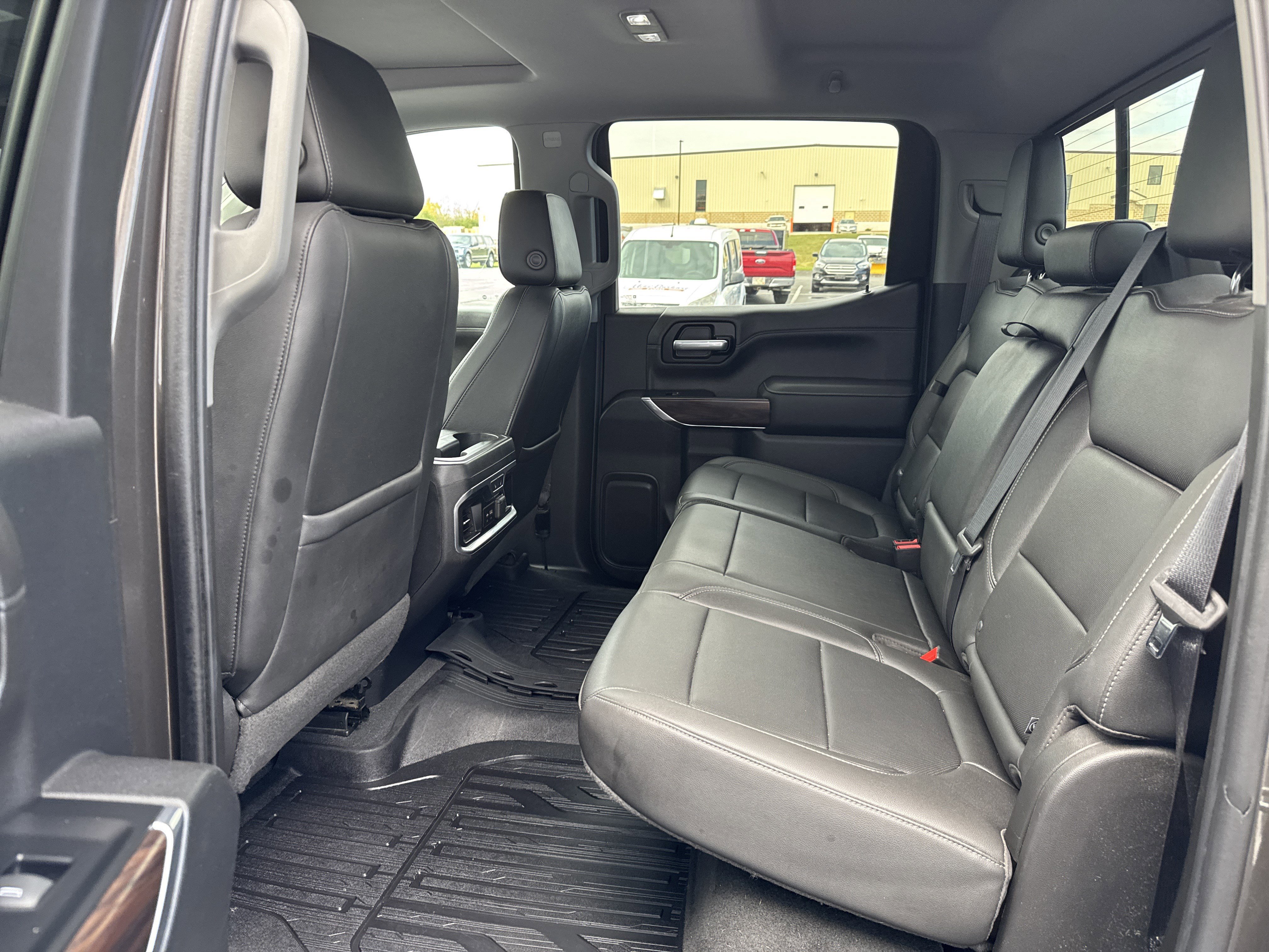 Used 2019 GMC Sierra 1500 SLT w/ SLT Premium Package image 45
