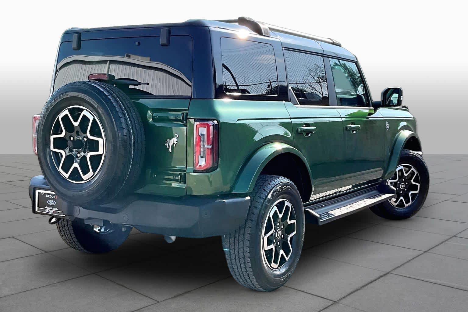 Certified 2025 Ford Bronco Outer Banks AWD/4WD image 13
