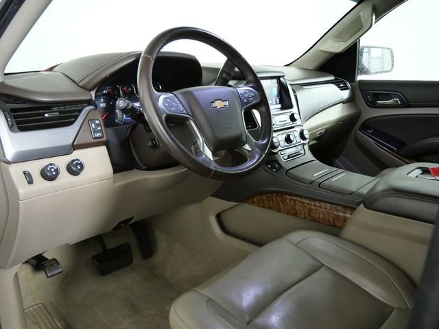 Used 2020 Chevrolet Suburban Premier image 17