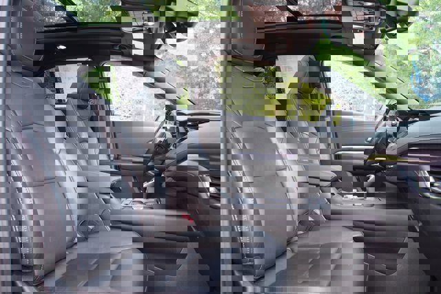 Used 2023 Cadillac XT4 Luxury w/ Cold Weather Package image 11