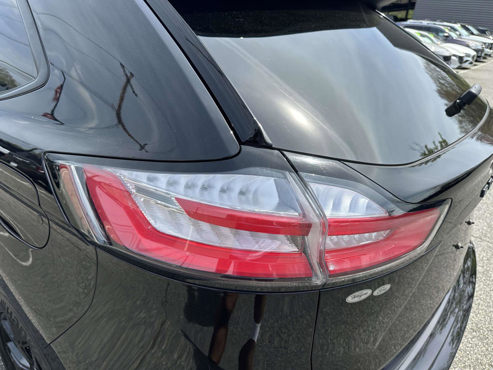 Certified 2023 Ford Edge SE w/ Black Appearance Package AWD/4WD image 10
