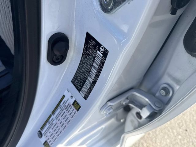 Used 2023 Toyota Corolla LE image 19