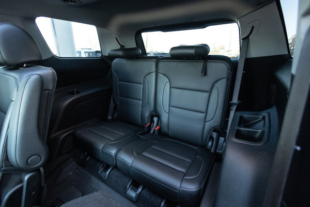 Used 2021 GMC Acadia SLT w/ Preferred Package image 9