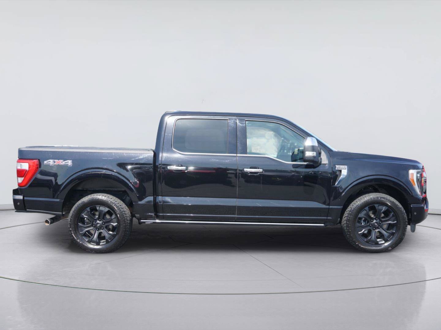 Certified 2022 Ford F150 Platinum w/ Equipment Group 701A High AWD/4WD image 5