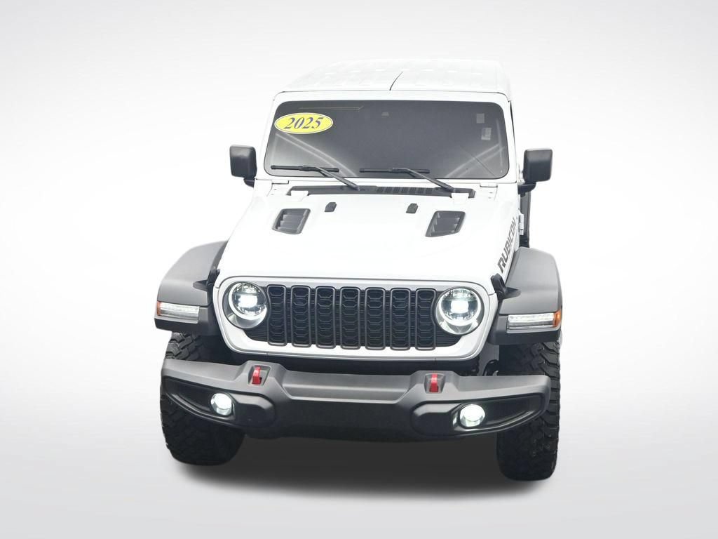 Used 2025 Jeep Wrangler Unlimited Rubicon w/ Convenience Group AWD/4WD image 32