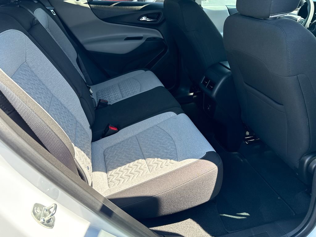 Used 2023 Chevrolet Equinox LS w/ LS Convenience Package image 15