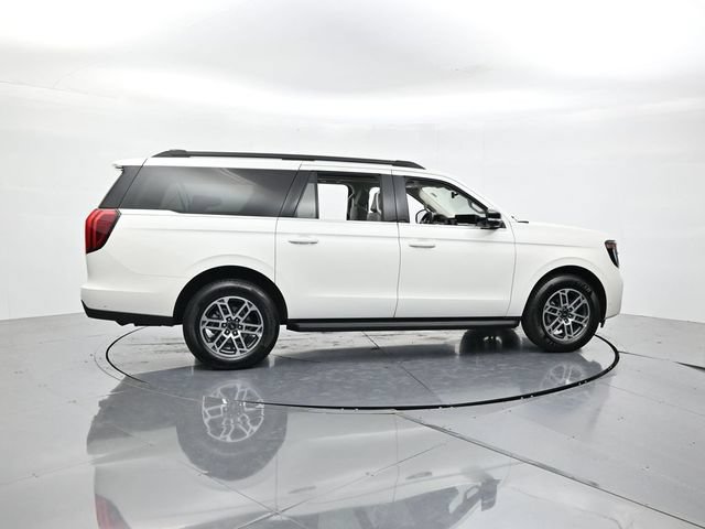 Certified 2025 Ford Expedition Max Active RWD image 2