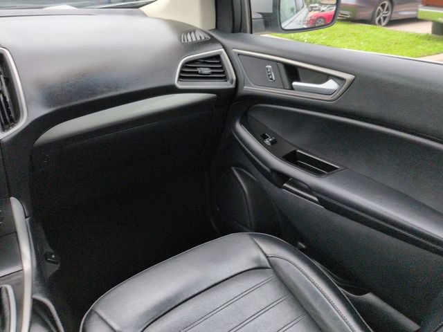 Certified 2018 Ford Edge SEL w/ Equipment Group 201A FWD image 18