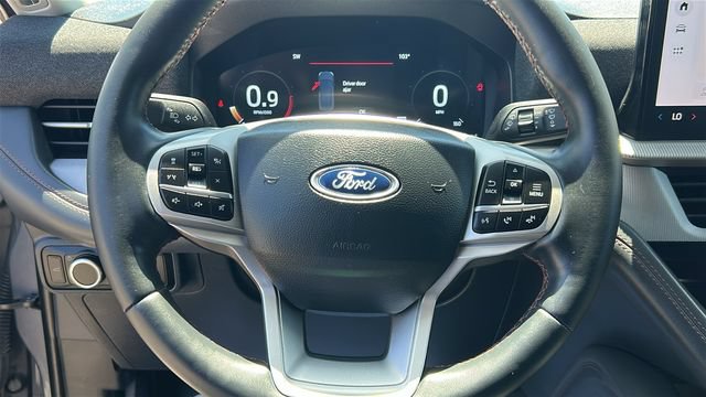 Certified 2025 Ford Explorer Active RWD image 19