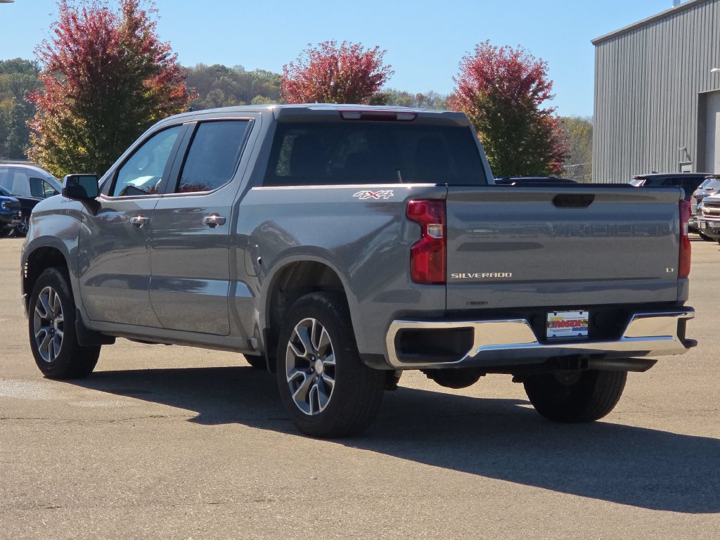 Used 2024 Chevrolet Silverado 1500 LT AWD/4WD image 5