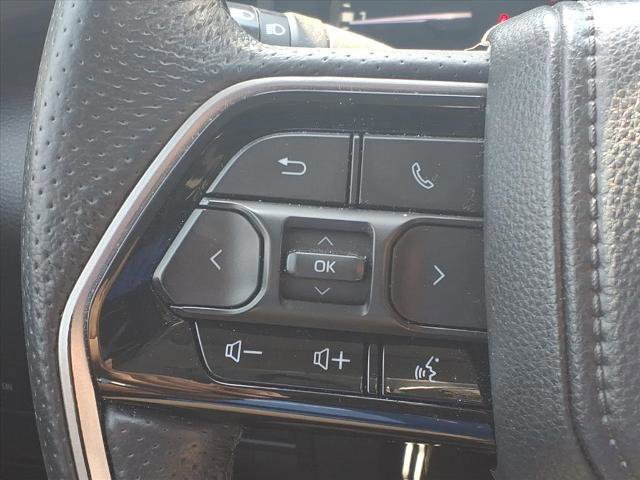 Used 2022 Toyota Tundra SR5 w/ SR5 Premium Package image 12