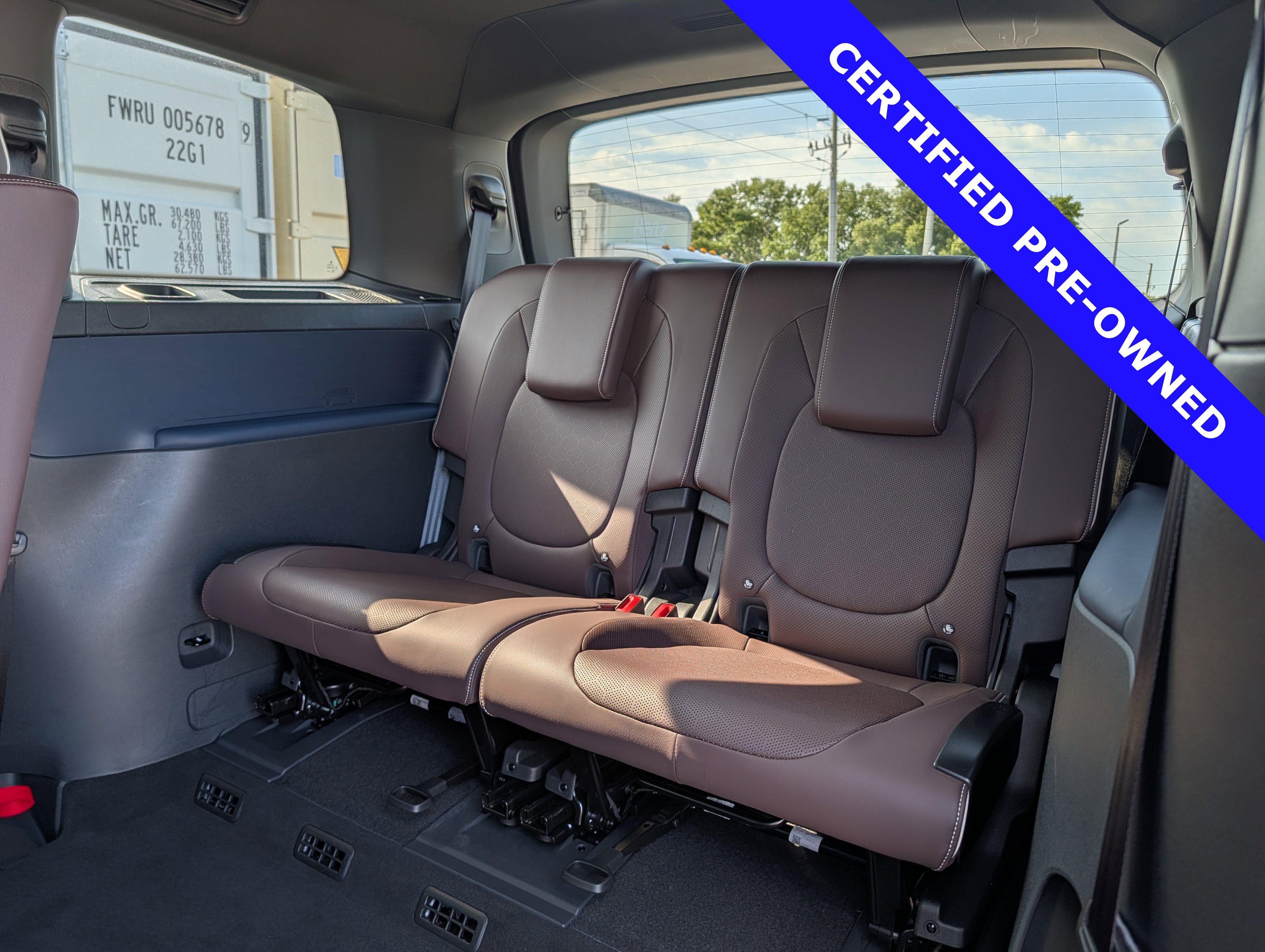 Used 2025 Volkswagen ID. Buzz Pro S RWD image 16