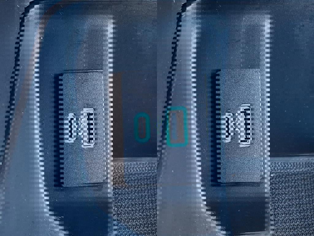 Certified 2022 Ford F150 XLT w/ Equipment Group 302A High image 21