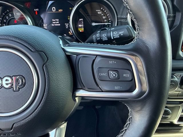 Used 2022 Jeep Wrangler Unlimited Sahara w/ Cold Weather Group AWD/4WD image 27