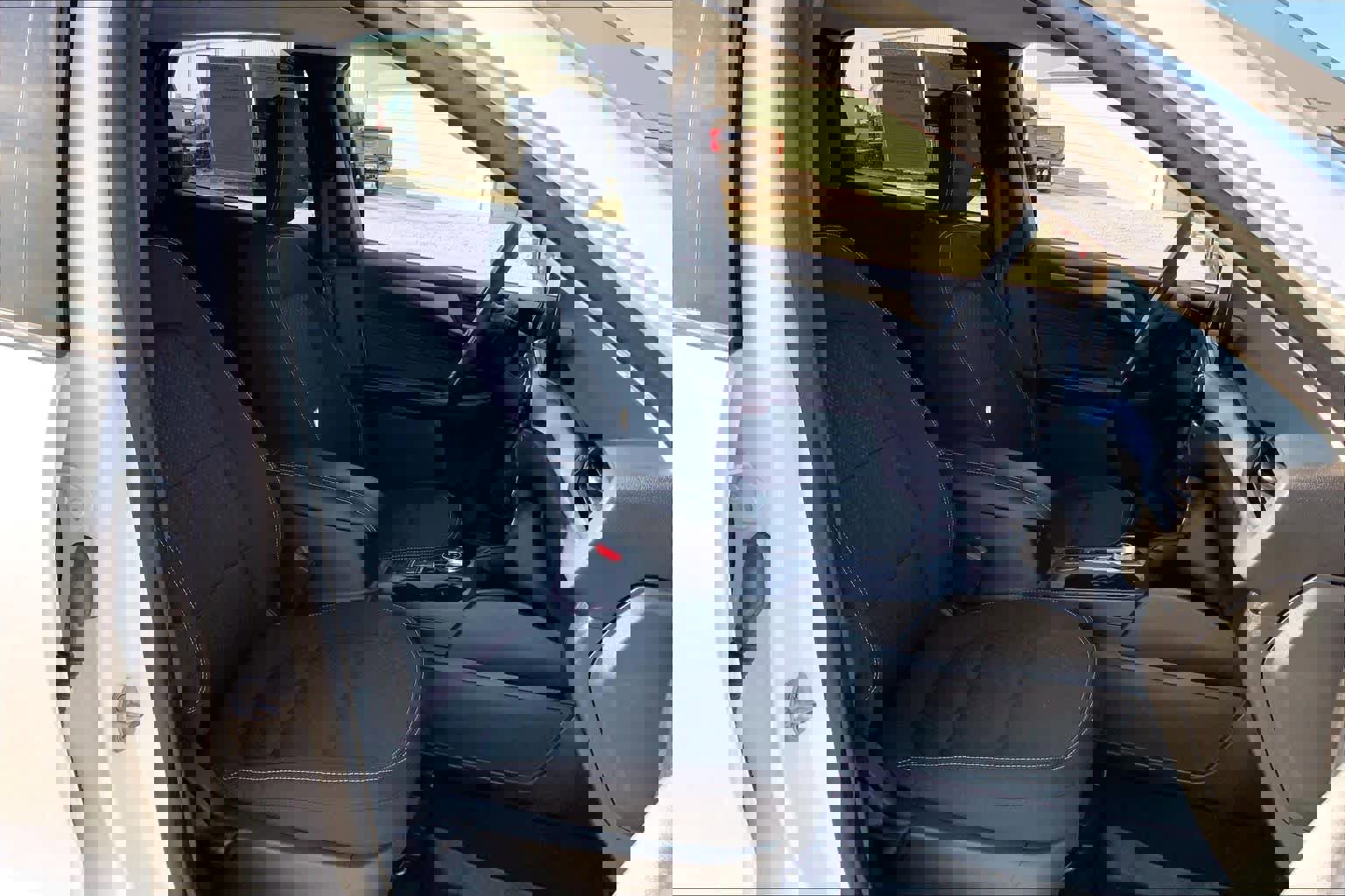 Certified 2024 Ford Escape Active image 11