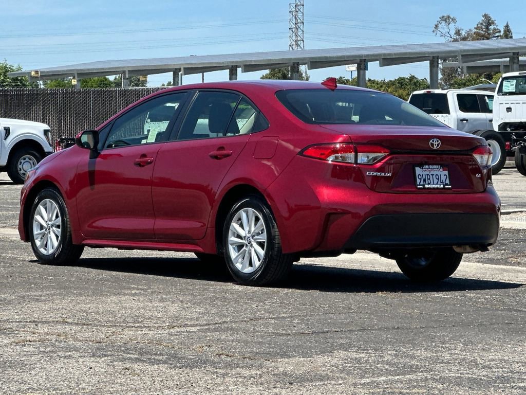 Used 2026 Toyota Corolla LE w/ LE Premium Package FWD image 3