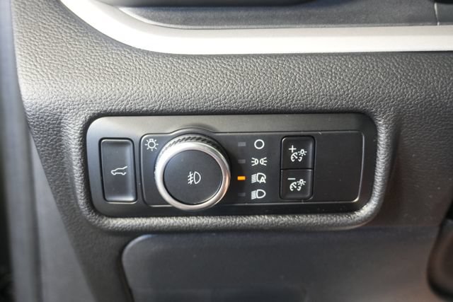 Certified 2024 Ford Explorer XLT w/ Equipment Group 202A AWD/4WD image 18