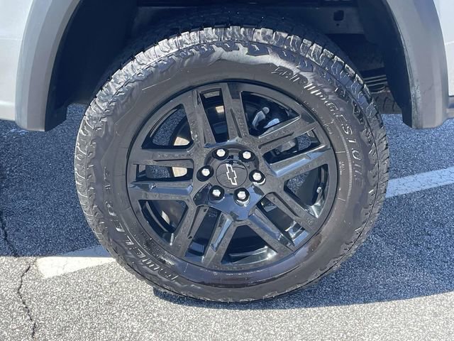 Used 2025 Chevrolet Colorado Trail Boss image 10