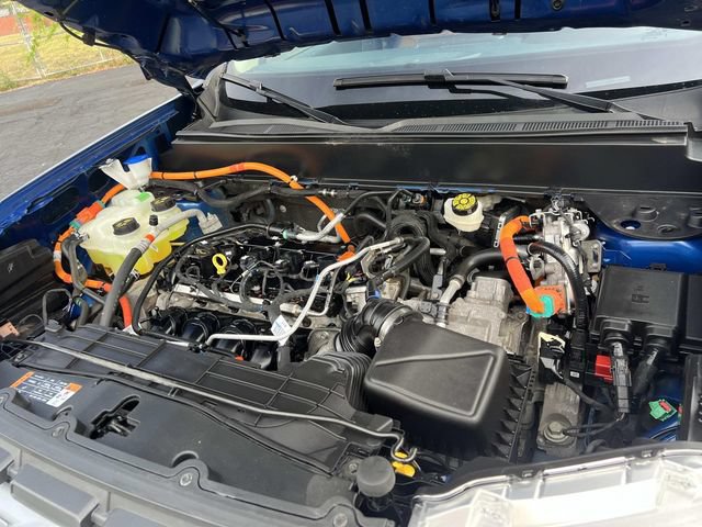 Certified 2024 Ford Maverick Lariat FWD image 10