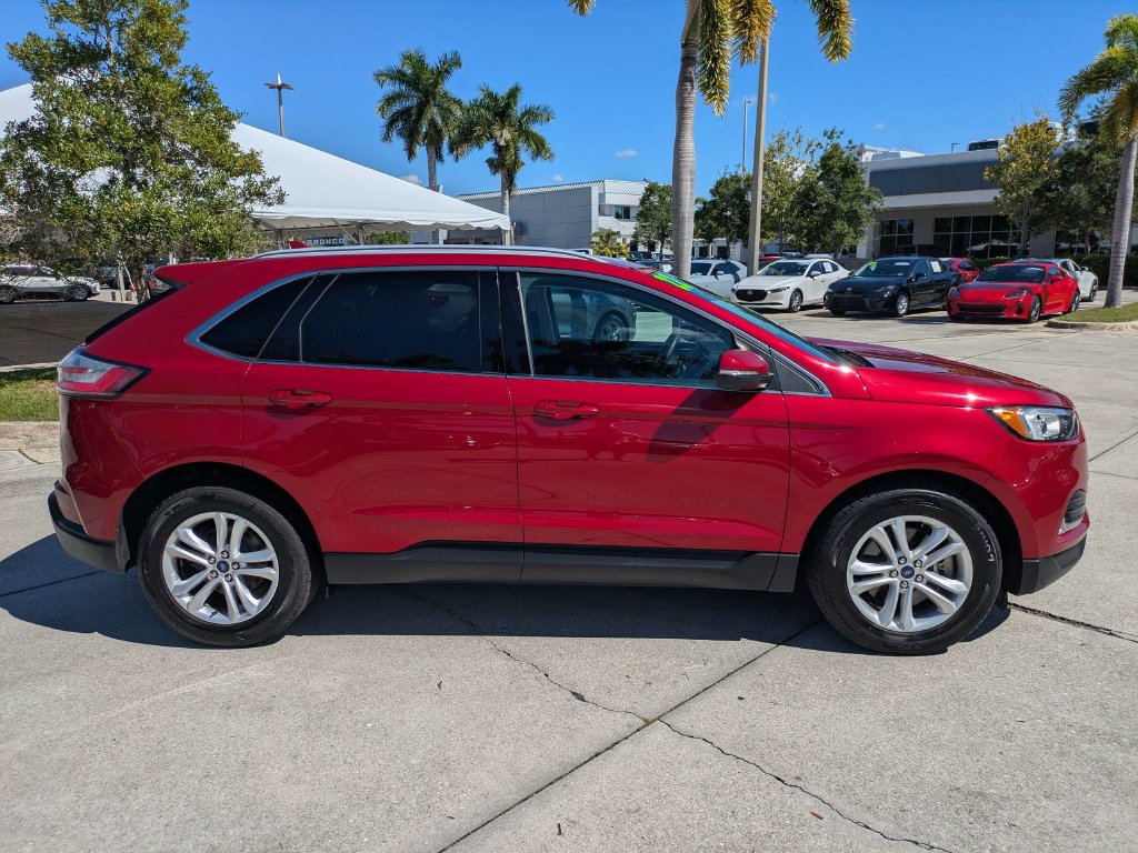 Certified 2020 Ford Edge SEL w/ Cold Weather Package AWD/4WD image 3