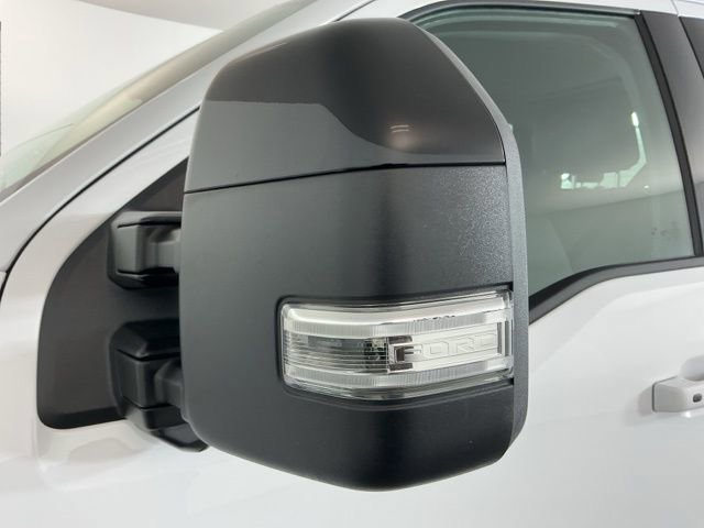 Certified 2025 Ford F450 Lariat w/ FX4 Off-Road Package image 13