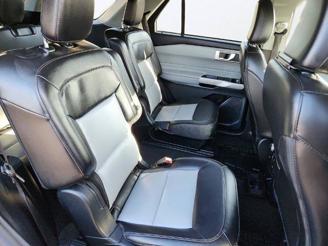 Certified 2023 Ford Explorer XLT w/ Equipment Group 202A RWD image 27